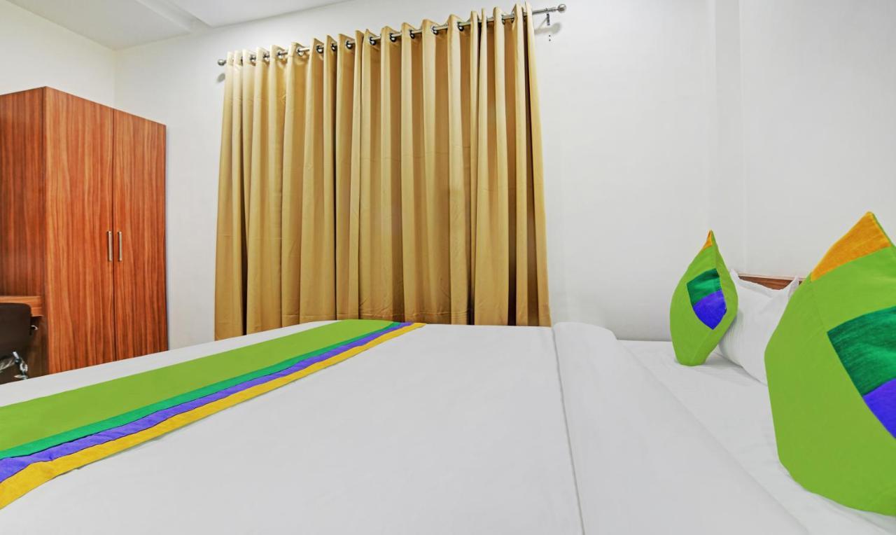 Hotel Treebo Shivaay Indore Exterior foto