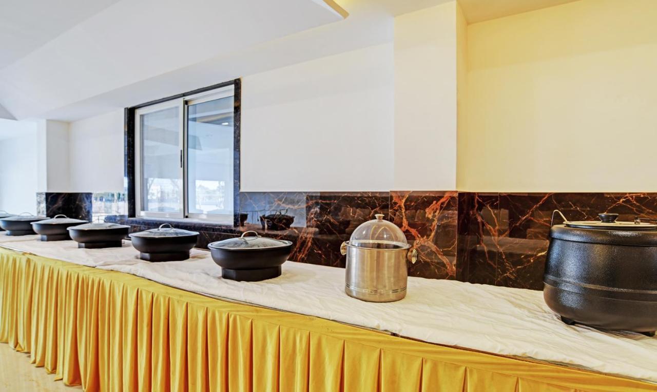 Hotel Treebo Shivaay Indore Exterior foto
