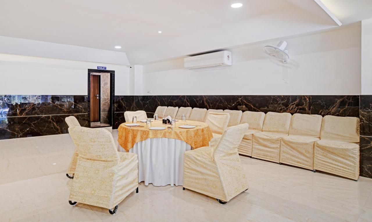 Hotel Treebo Shivaay Indore Exterior foto